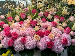 Bold & Beautiful Custom Floral Arrangement Knockout Pink