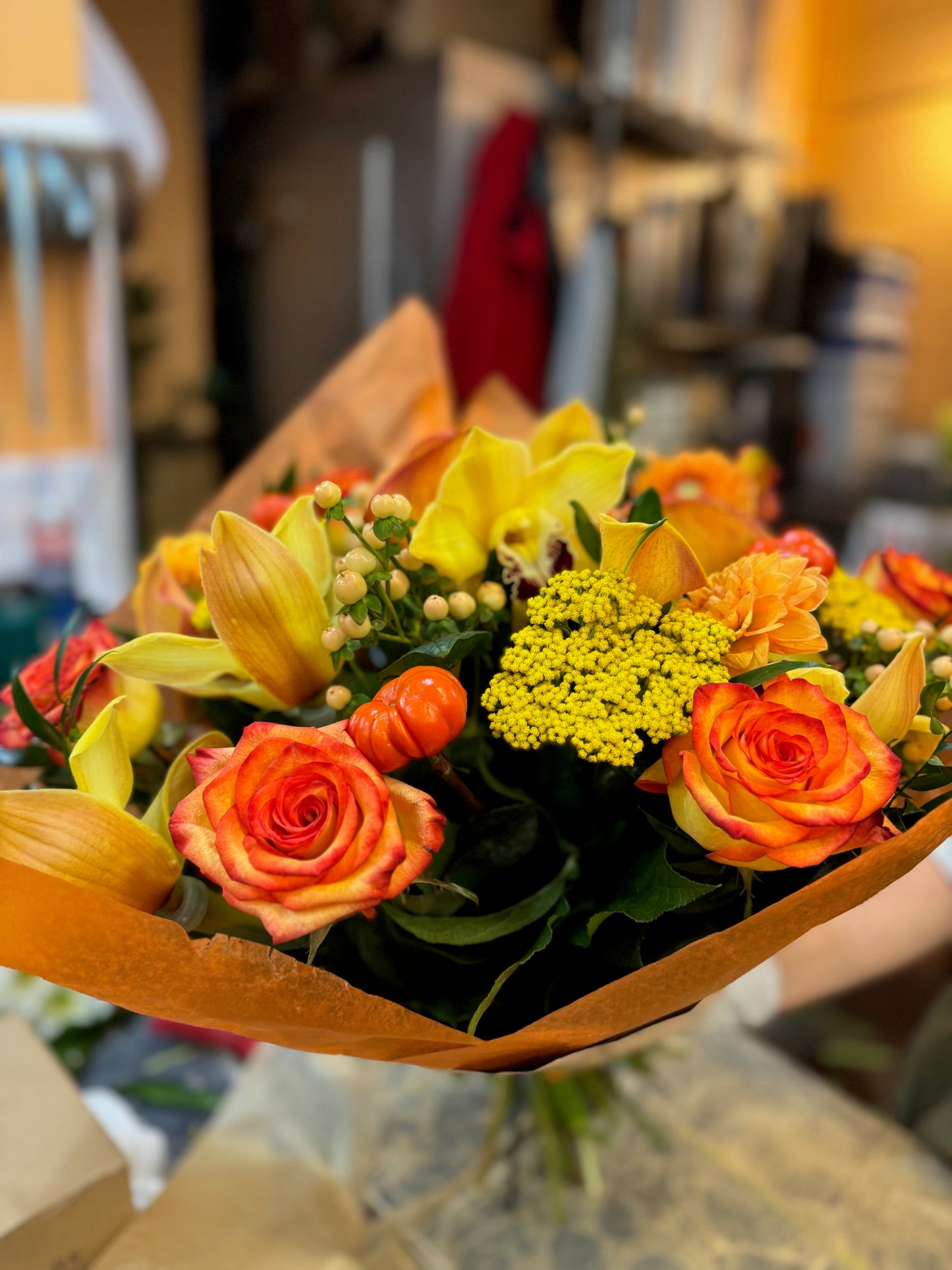 yellow calla lilies 