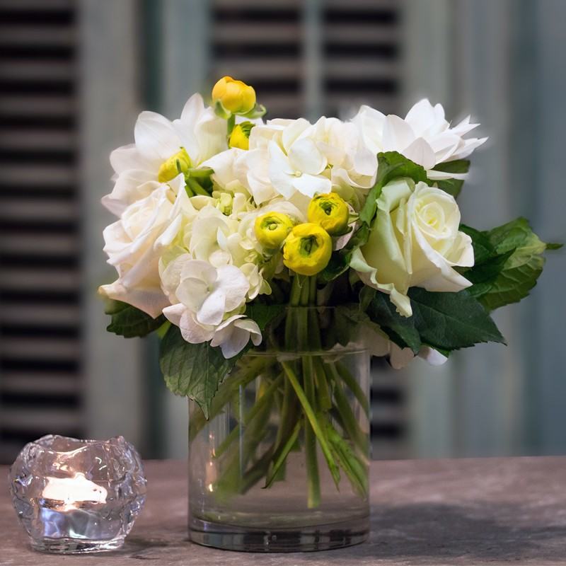 Yellow and White Rose Flower Arrangement